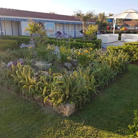Bed And Breakfast Bagno Venezia Marina Di Carrara Luaran gambar