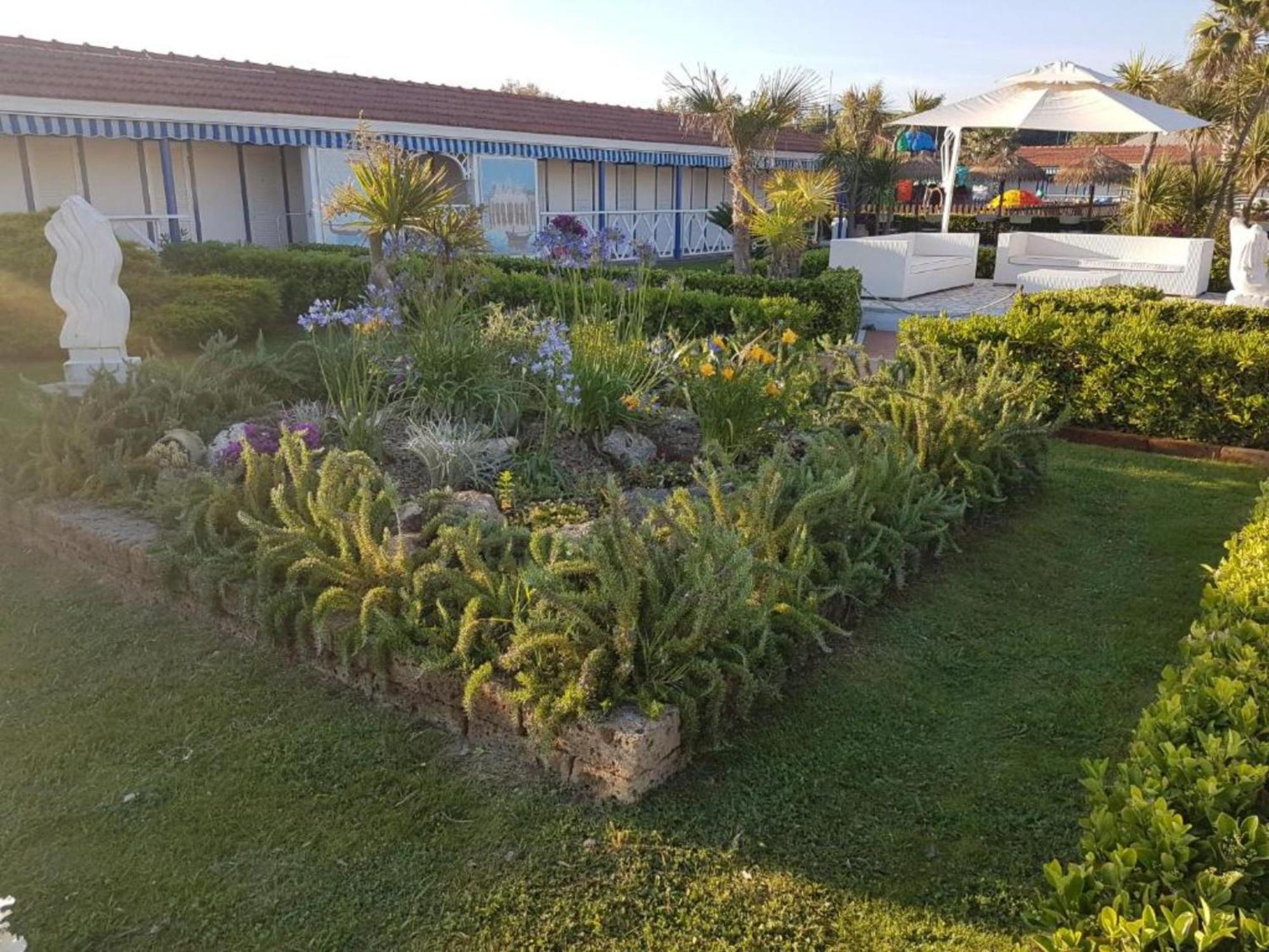 Bed And Breakfast Bagno Venezia Marina Di Carrara Luaran gambar
