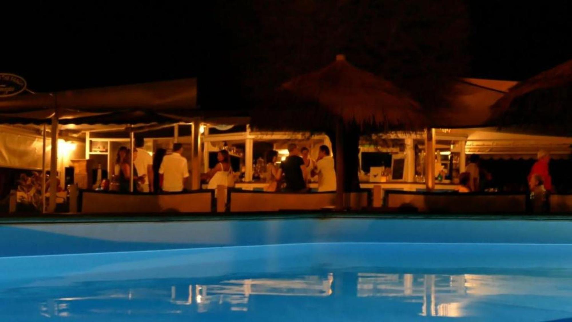 Bed And Breakfast Bagno Venezia Marina Di Carrara Luaran gambar