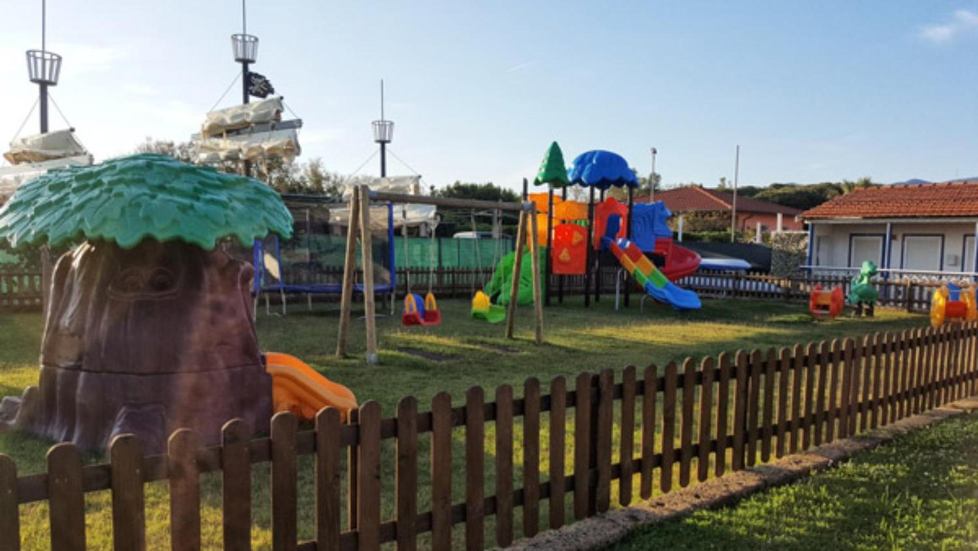 Bed And Breakfast Bagno Venezia Marina Di Carrara Luaran gambar