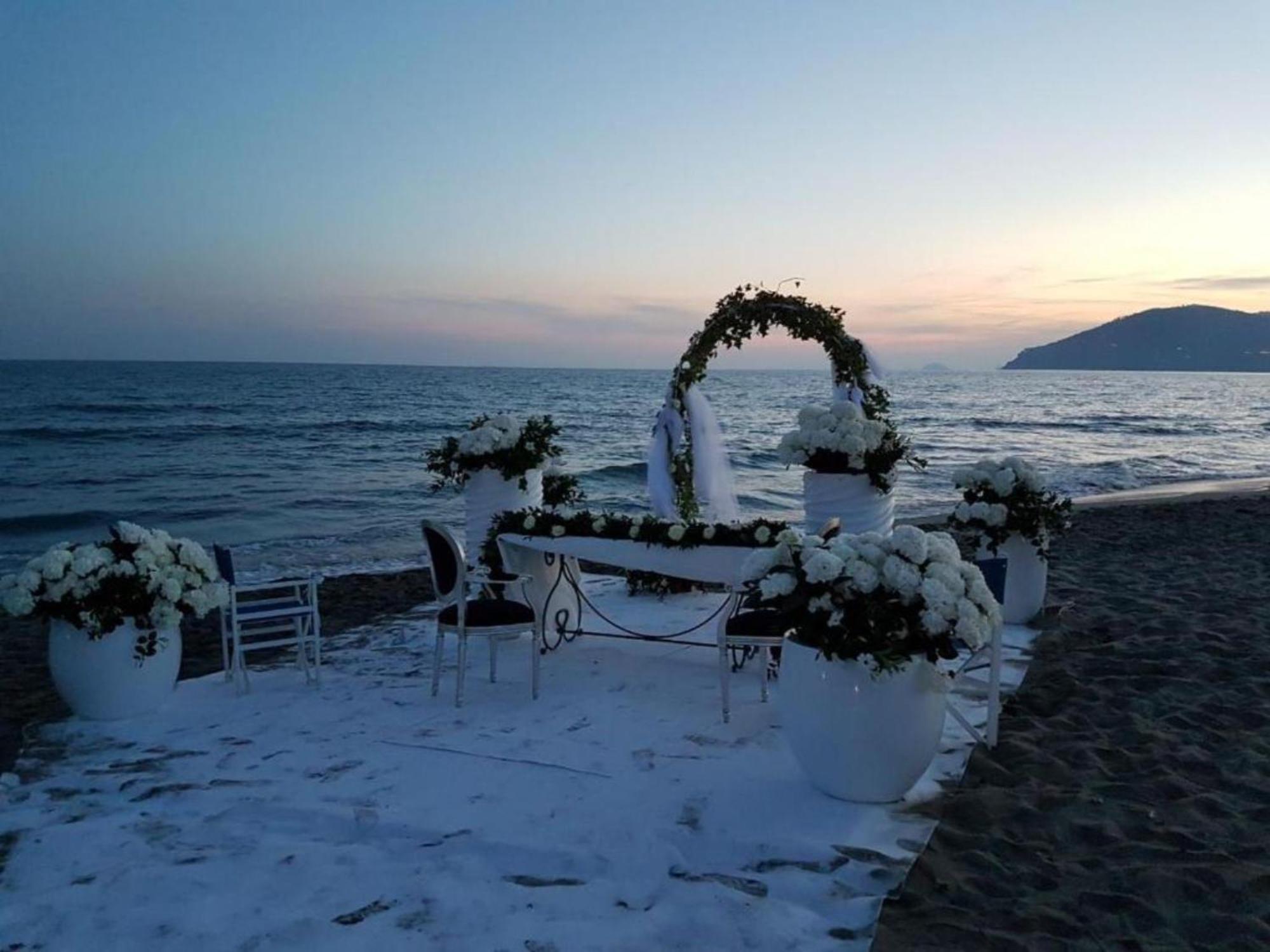 Bed And Breakfast Bagno Venezia Marina Di Carrara Luaran gambar